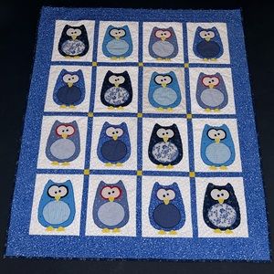 The Hoots quilted blanket